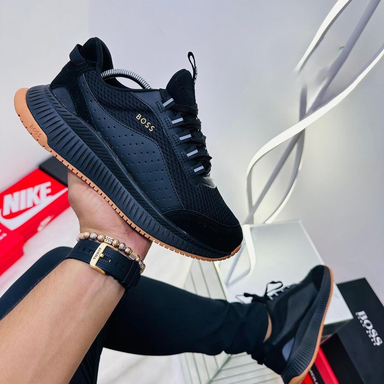 Tenis Hugo Boss Negro Miel Caballero